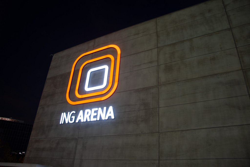 ING-Arena-at-night-2063.jpg